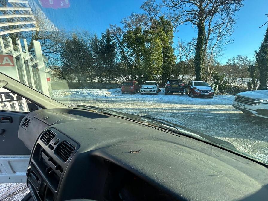 Used Toyota HiAce 2003 for sale - 77111996: Photo 16