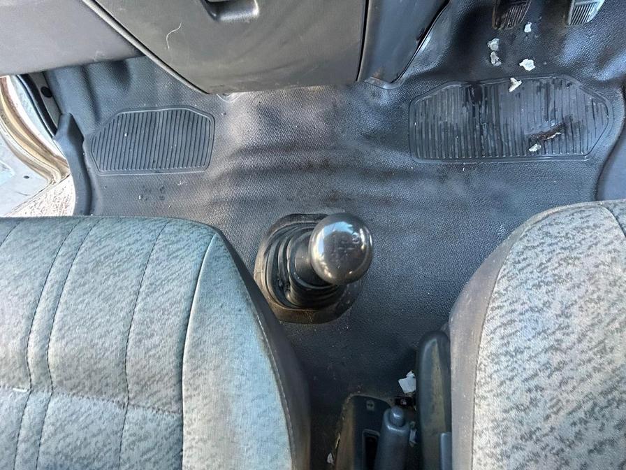 Used Toyota HiAce 2003 for sale - 77111996: Photo 20