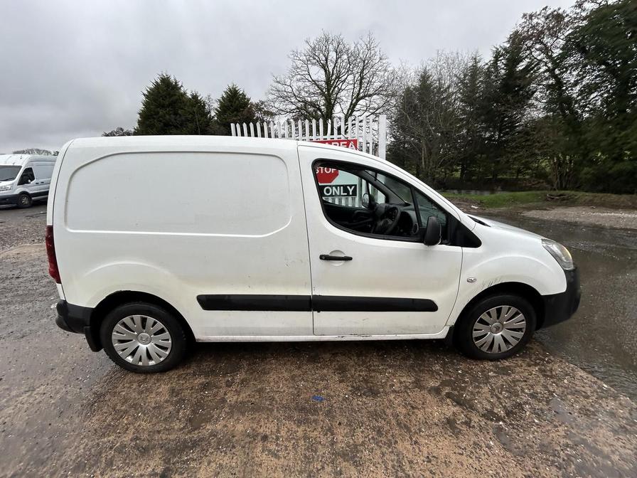 Used Citroen Berlingo 2015 for sale - 77756432: Photo 4