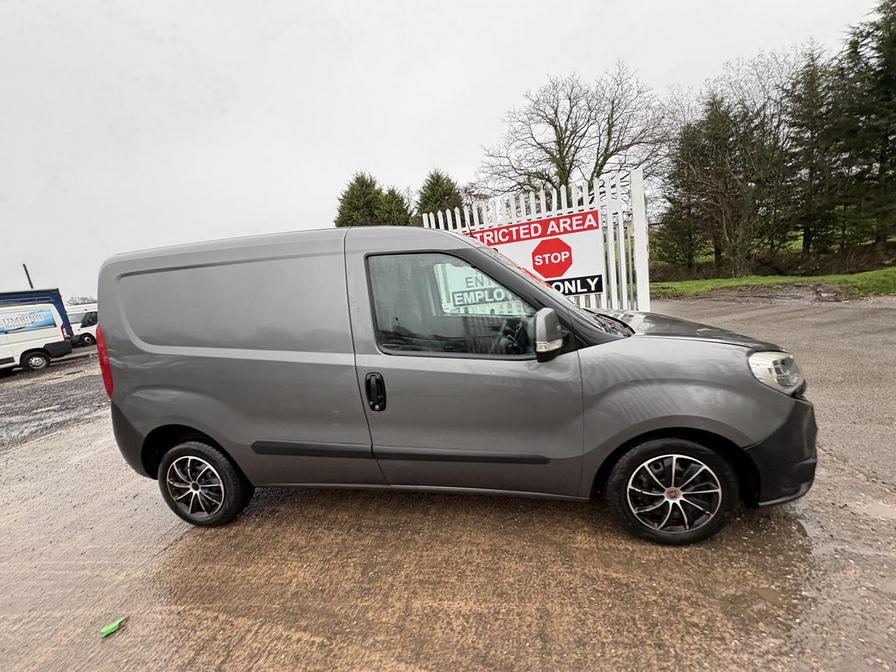 Used Fiat Doblo 2015 for sale - 77085066: Photo 2