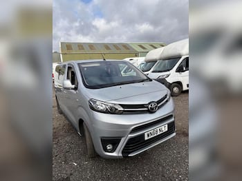 Used Toyota PROACE CITY Verso 2018 for sale - 79743649: Photo