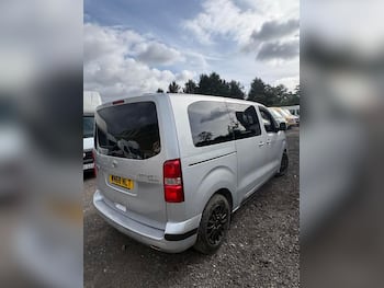 Used Toyota PROACE CITY Verso 2018 for sale - 79743649: Photo