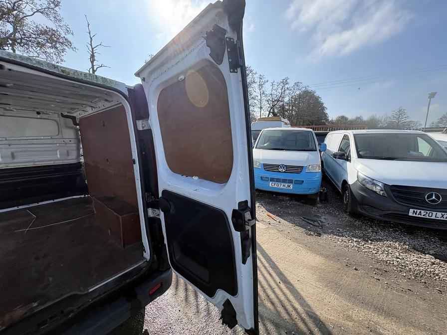 Used Vauxhall Vivaro 2016 for sale - 77771788: Photo 14