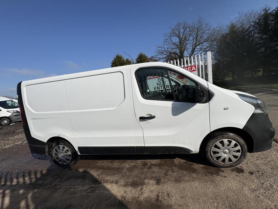 Used Vauxhall Vivaro 2016 for sale - 77771788: Photo 3