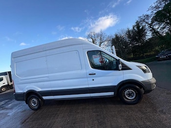 Used Ford Transit 2019 for sale - 77051130: Photo