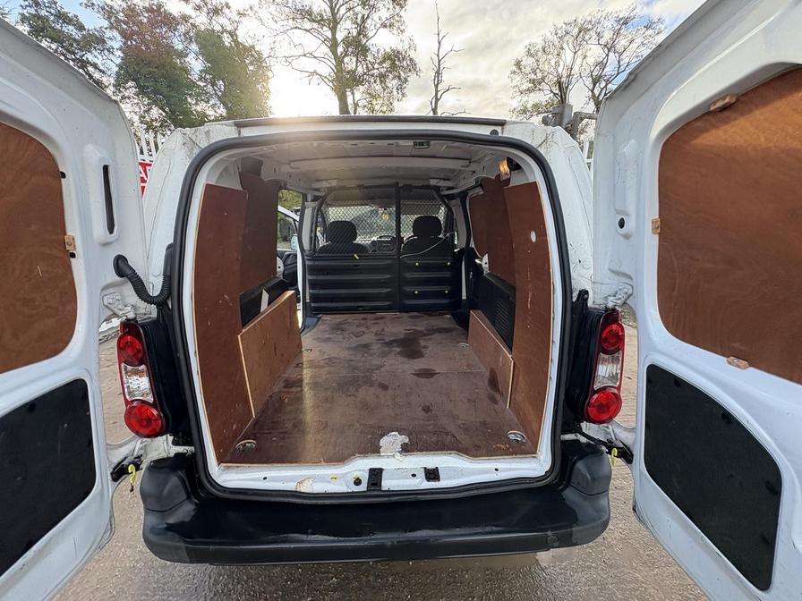 Used Peugeot Partner 2017 for sale - 76339089: Photo 12