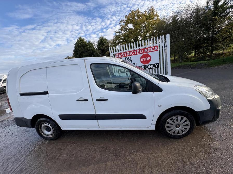 Used Peugeot Partner 2017 for sale - 76339089: Photo 14