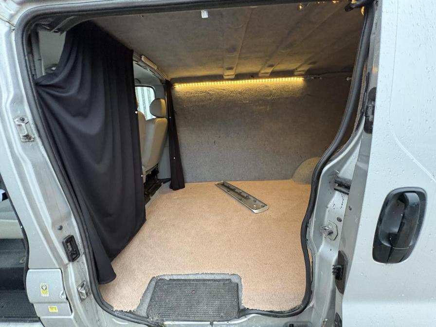 Used Vauxhall Vivaro 2009 for sale - 77615001: Photo 13