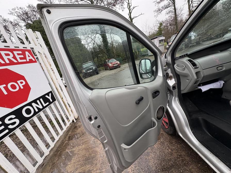 Used Vauxhall Vivaro 2009 for sale - 77615001: Photo 9