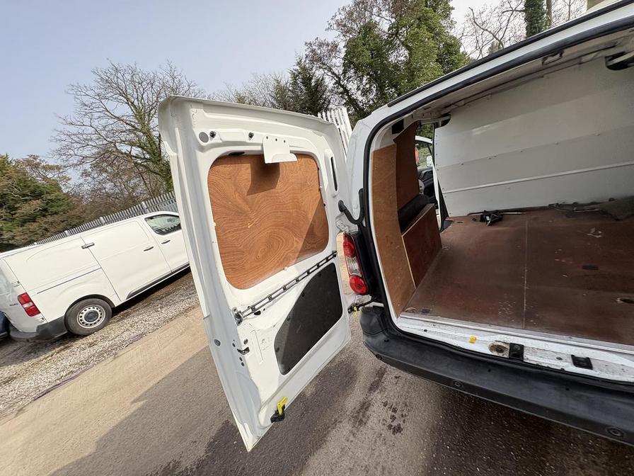 Used Citroen Berlingo 2017 for sale - 77786636: Photo 11