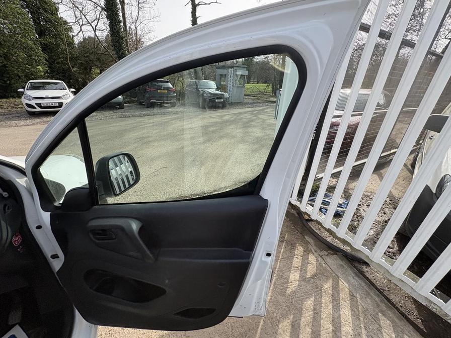 Used Citroen Berlingo 2017 for sale - 77786636: Photo 7