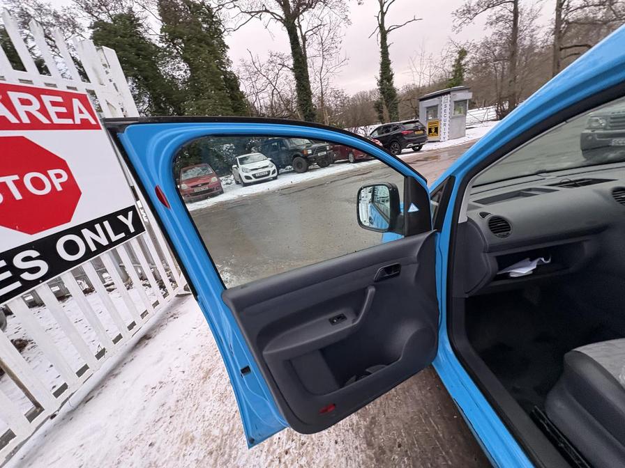 Used Volkswagen Caddy Maxi 2011 for sale - 77206047: Photo 17