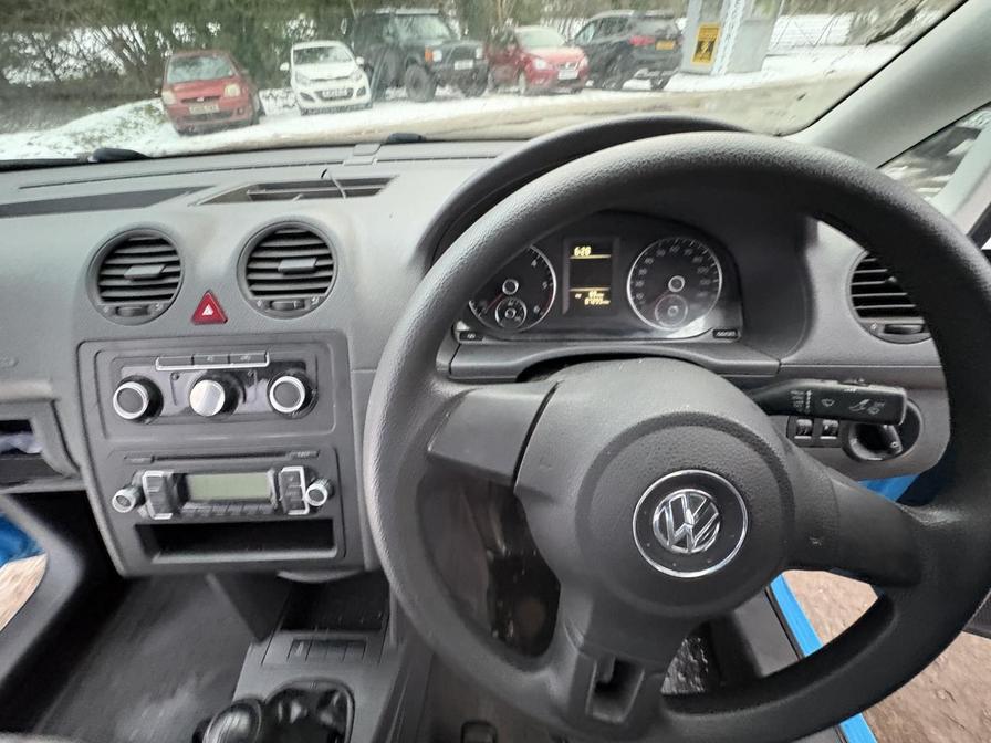 Used Volkswagen Caddy Maxi 2011 for sale - 77206047: Photo 4