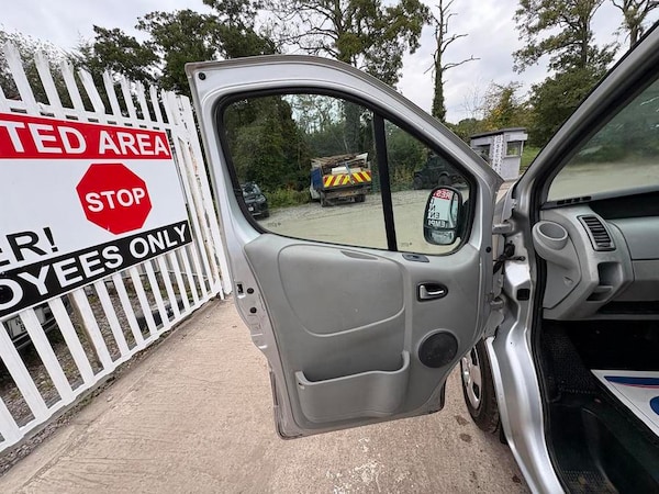 Used Vauxhall Vivaro 2008 for sale - 76112724: Photo 13