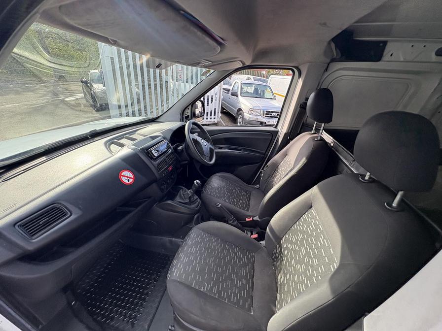 Used Vauxhall Combo 2014 for sale - 76362082: Photo 12