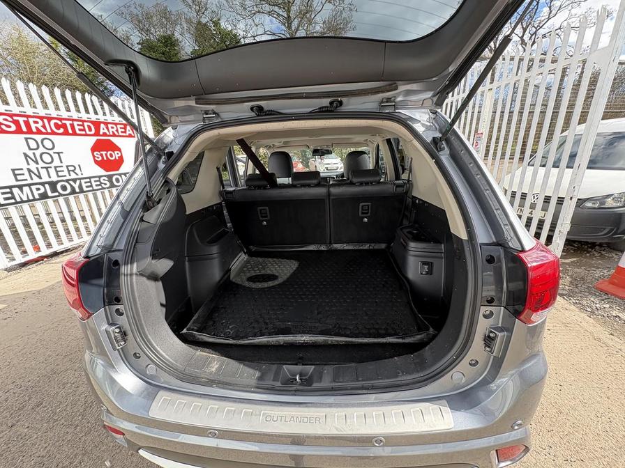 Used Mitsubishi Outlander 2016 for sale - 78089246: Photo 13