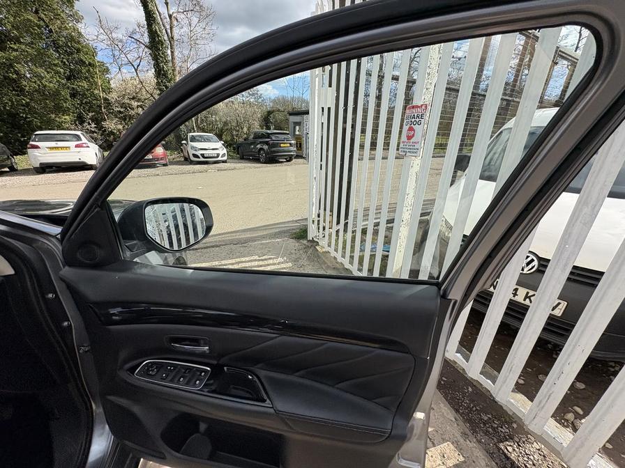 Used Mitsubishi Outlander 2016 for sale - 78089246: Photo 15