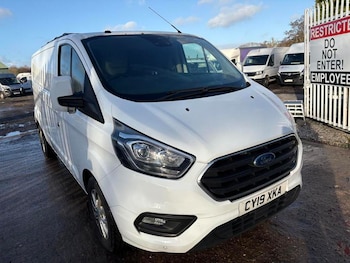 Ford Transit Custom feature image