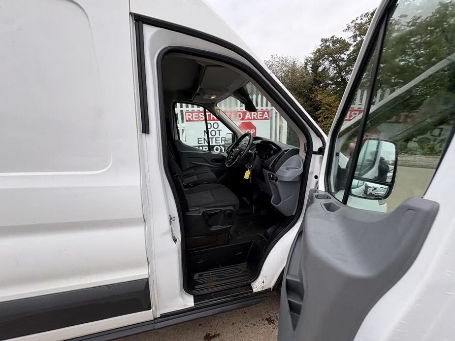 Used Ford Transit 2019 for sale - 76540420: Photo 14