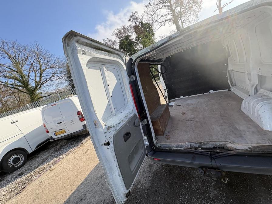 Used Vauxhall Vivaro 2008 for sale - 77932955: Photo 12