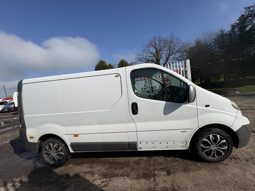 Used Vauxhall Vivaro 2008 for sale - 77932955: Photo 2