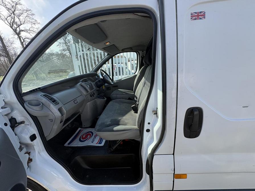 Used Vauxhall Vivaro 2008 for sale - 77932955: Photo 5