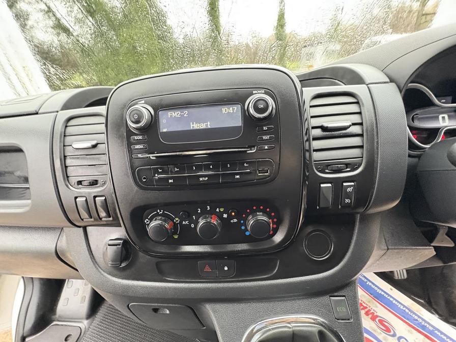 Used Vauxhall Vivaro 2018 for sale - 76827023: Photo 10