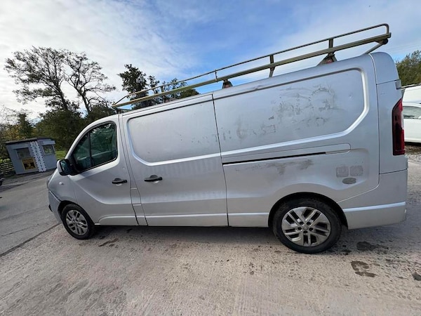 Used Vauxhall Vivaro 2016 for sale - 76191390: Photo 5