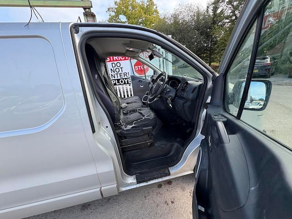 Used Vauxhall Vivaro 2016 for sale - 76191390: Photo 6