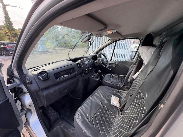 Used Vauxhall Vivaro 2016 for sale - 76191390: Photo 7
