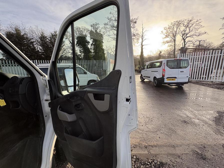 Used Renault Master 2018 for sale - 77058082: Photo 6