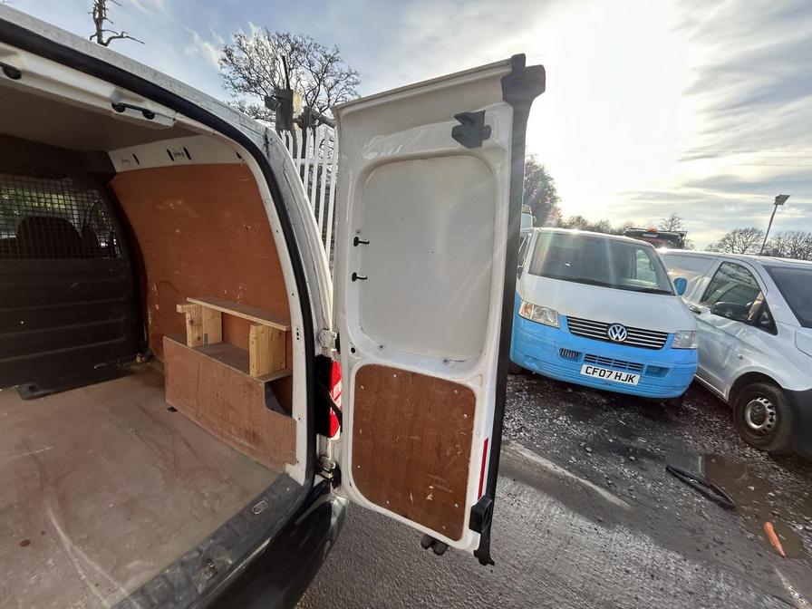 Used Volkswagen Caddy 2015 for sale - 77756424: Photo 13