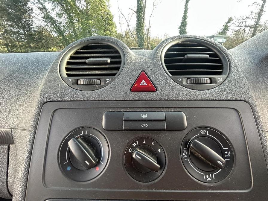 Used Volkswagen Caddy 2015 for sale - 77756424: Photo 21