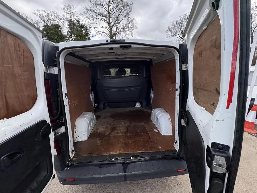 Used Vauxhall Vivaro 2018 for sale - 78059956: Photo 15