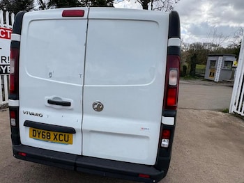 Used Vauxhall Vivaro 2018 for sale - 78059956: Photo