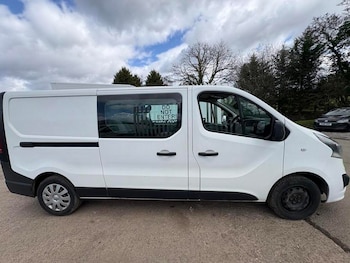 Used Vauxhall Vivaro 2018 for sale - 78059956: Photo