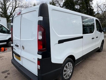 Used Vauxhall Vivaro 2018 for sale - 78059956: Photo