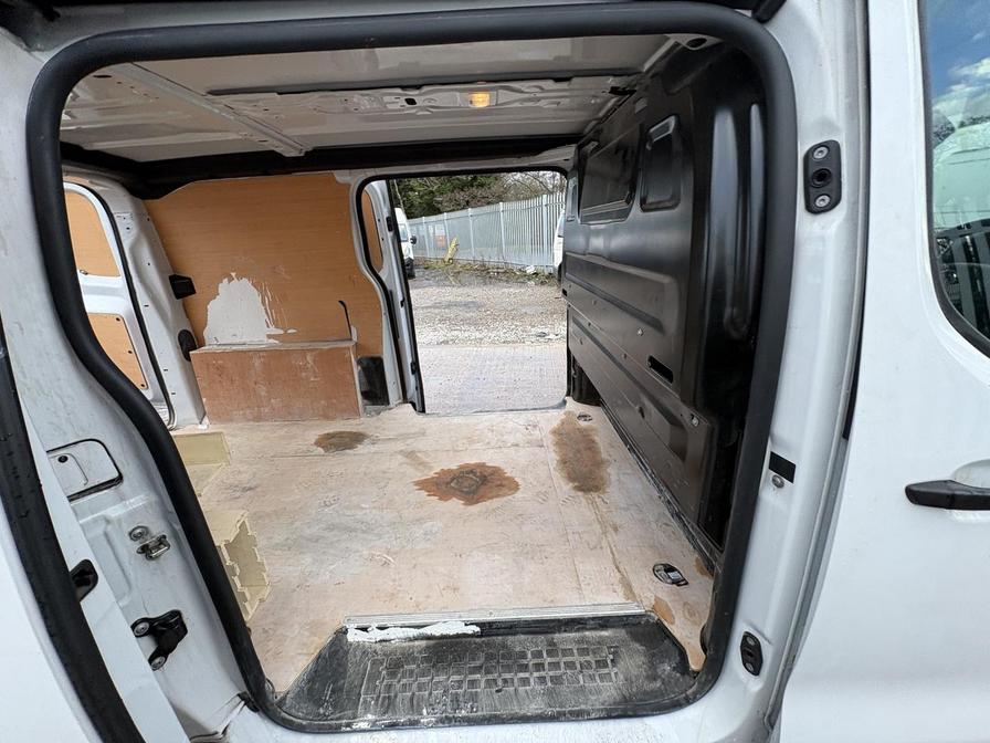 Used Vauxhall Vivaro 2022 for sale - 77010799: Photo 11