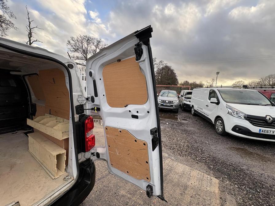 Used Vauxhall Vivaro 2022 for sale - 77010799: Photo 19