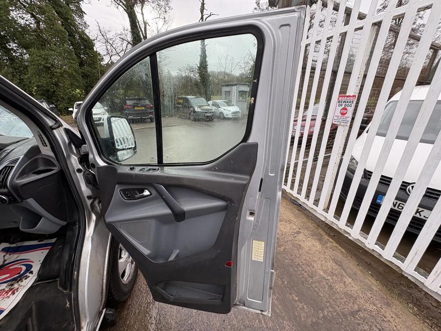 Used Ford Transit Custom 2015 for sale - 77627918: Photo 14