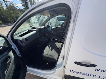 Used Citroen Berlingo 2017 for sale - 76065878: Photo