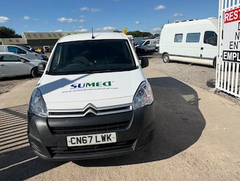 Used Citroen Berlingo 2017 for sale - 76065878: Photo