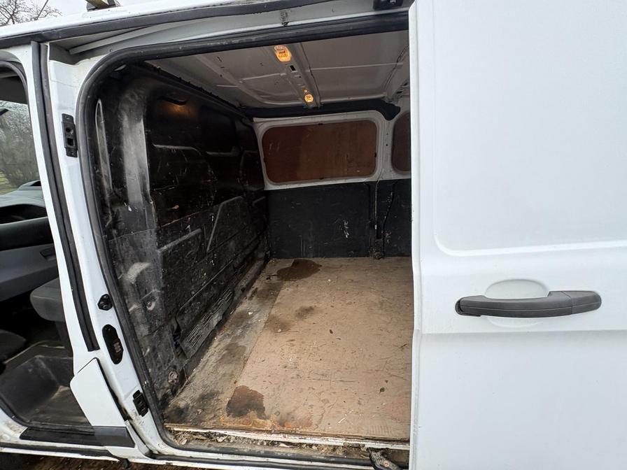 Used Ford Transit Custom 2015 for sale - 77458267: Photo 12
