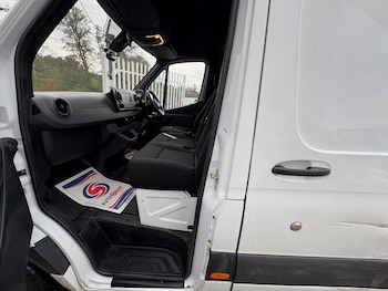 Used Mercedes-Benz Sprinter 2019 for sale - 76487786: Photo