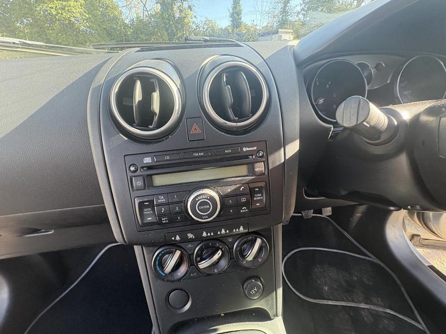 Used Nissan Qashqai 2010 for sale - 76501729: Photo 16