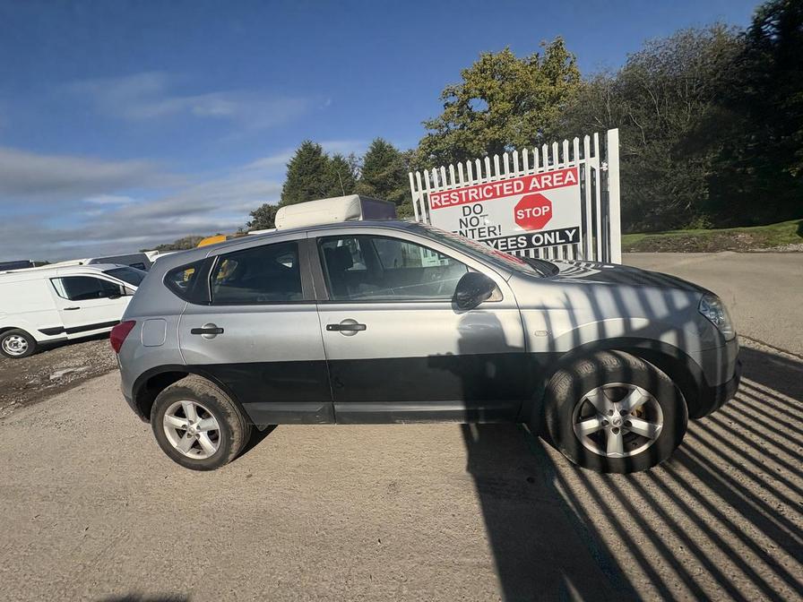 Used Nissan Qashqai 2010 for sale - 76501729: Photo 17