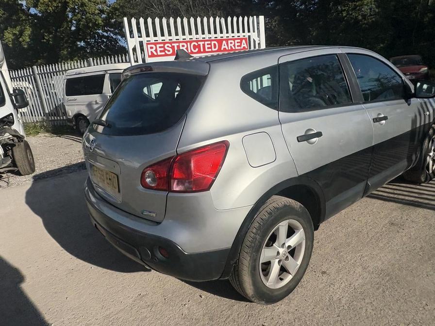 Used Nissan Qashqai 2010 for sale - 76501729: Photo 5