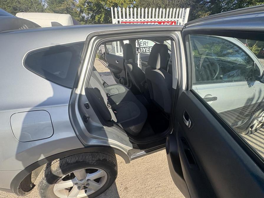Used Nissan Qashqai 2010 for sale - 76501729: Photo 7