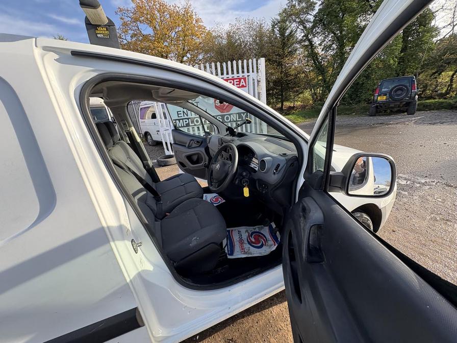 Used Citroen Berlingo 2015 for sale - 76501730: Photo 6