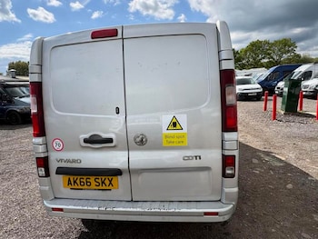 Used Vauxhall Vivaro 2017 for sale - 78576036: Photo